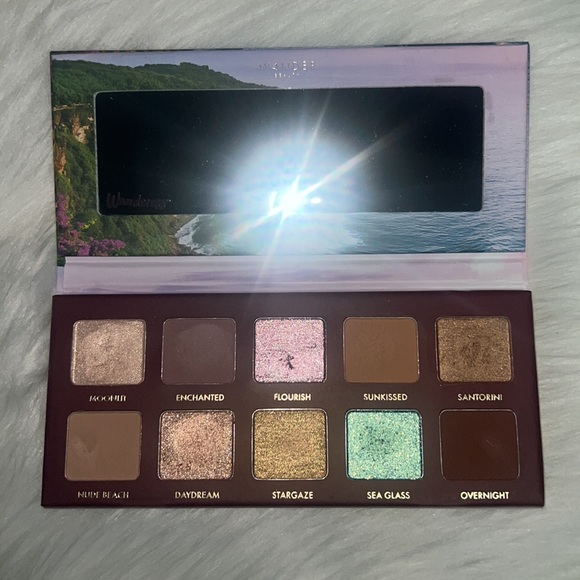 Wanderess Escape Eyeshadow Palette - Picture 3 of 6